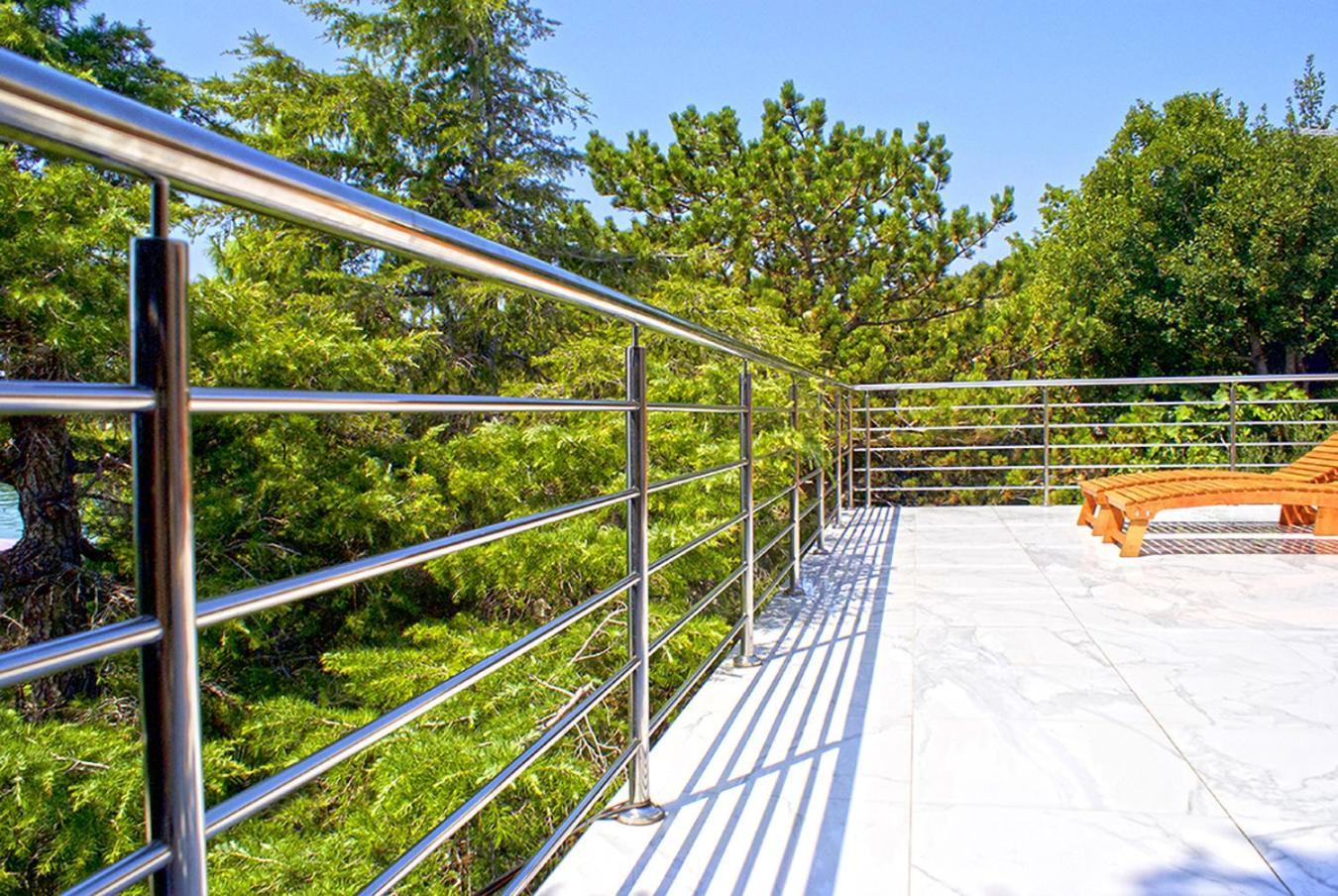 Apartmani Ribarica**** Карлобаг Екстер'єр фото